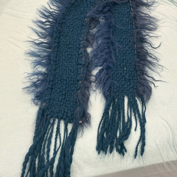 Handmade Real Mongolian Fur Scarf - Picture 6 of 9